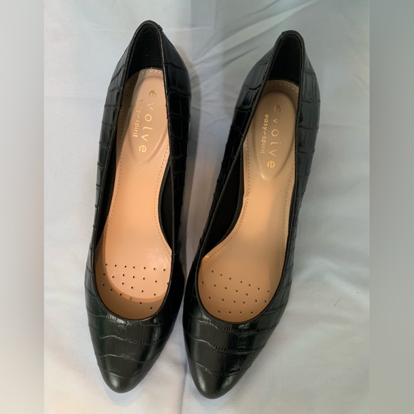 Easy Spirit Evolve - black croco style - 8.5 M Robin pumps - NIB - never worn - Picture 1 of 6
